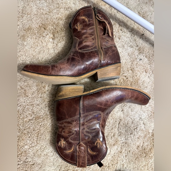 Women’s Dingo Western Boots - Picture 2 of 7